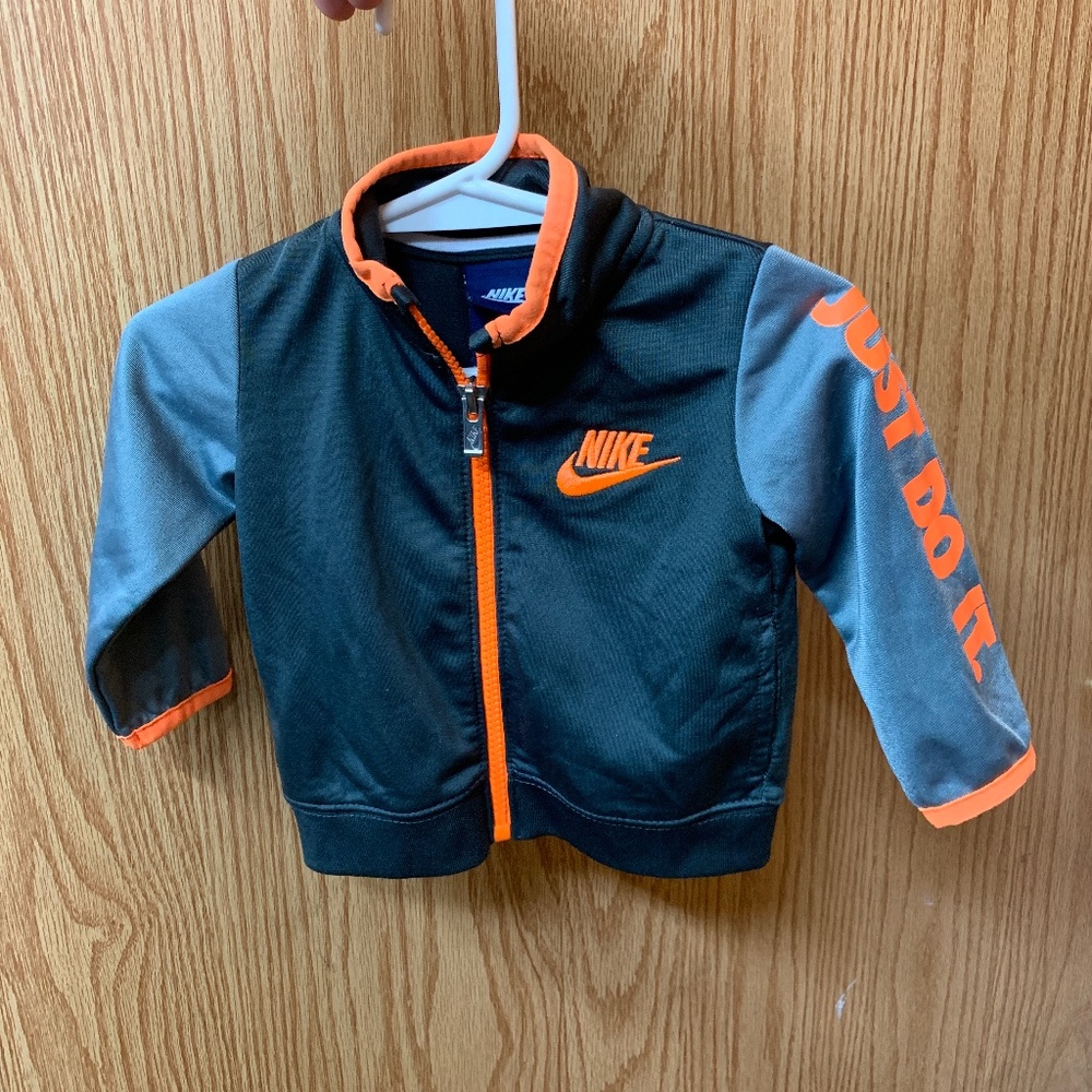 Nike jacket